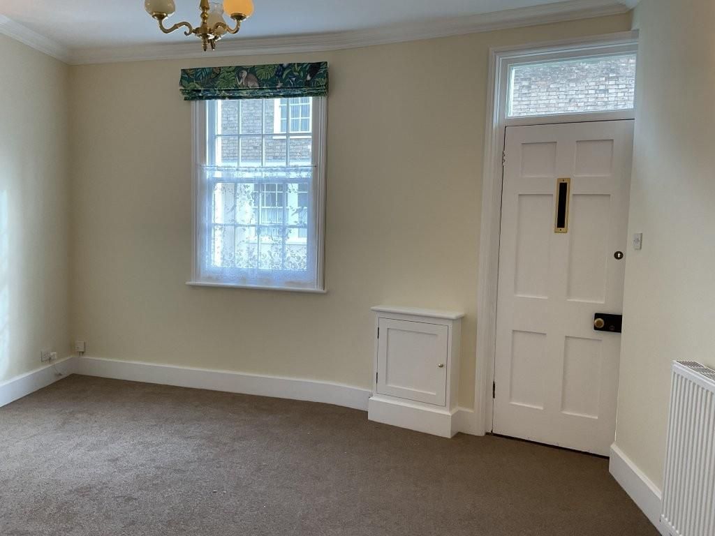 Property photo 2 of 9 54 King St 4.Jpg