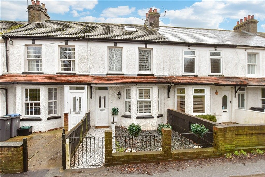 Property photo 1 of 14 External Front Web...