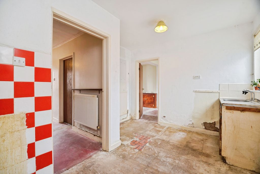 Property photo 3 of 16 Dsc_1424 - Copy