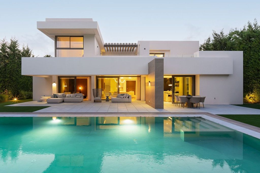 Property photo 1 of 19 Villa, El Paraiso