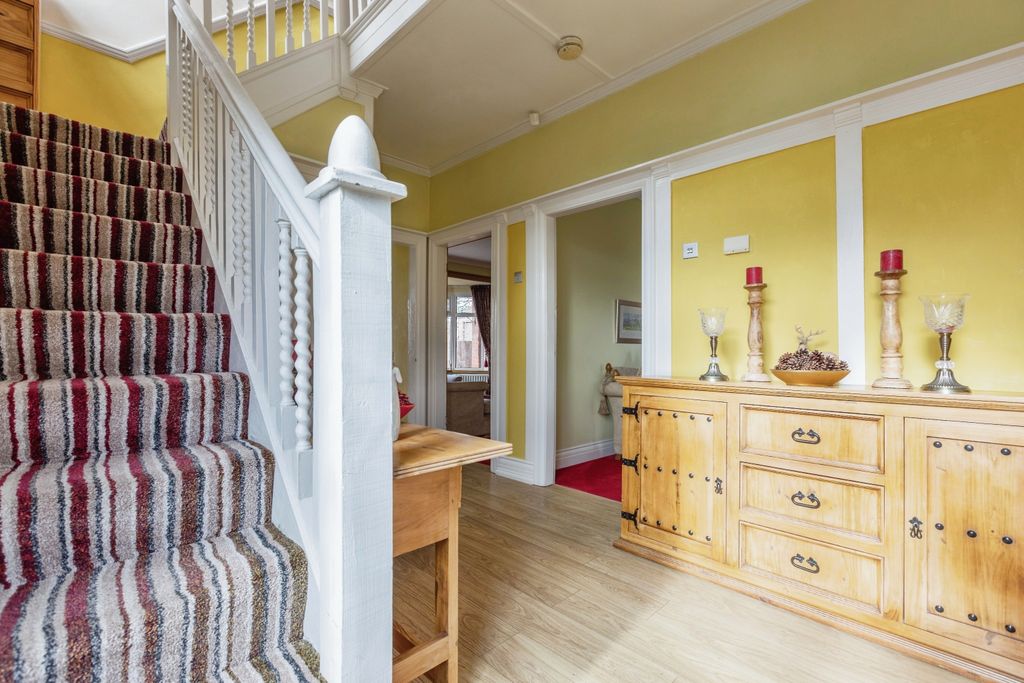 Property photo 2 of 11 _G6A5056-Hdr