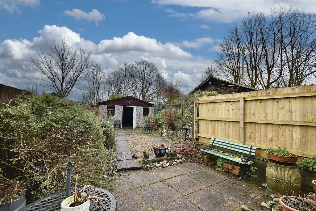 Property photo 2 of 19 Picture No. 02