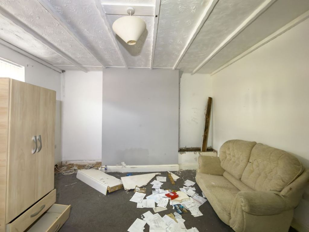 Property photo 3 of 10 Image 3