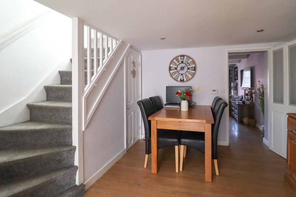 Property photo 3 of 13 4310887