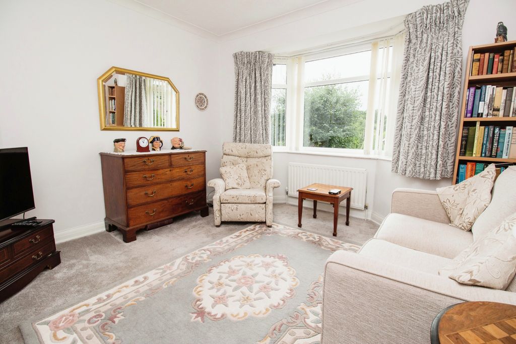 Property photo 3 of 17 Photography