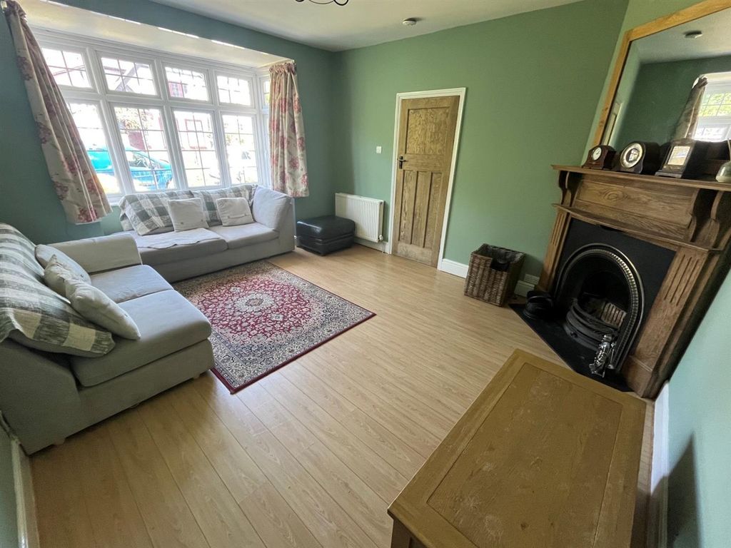 Property photo 3 of 13 1.Jpg