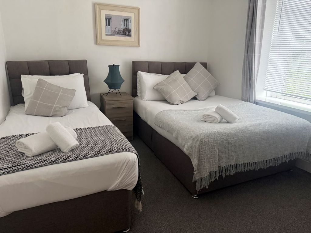 Property photo 3 of 26