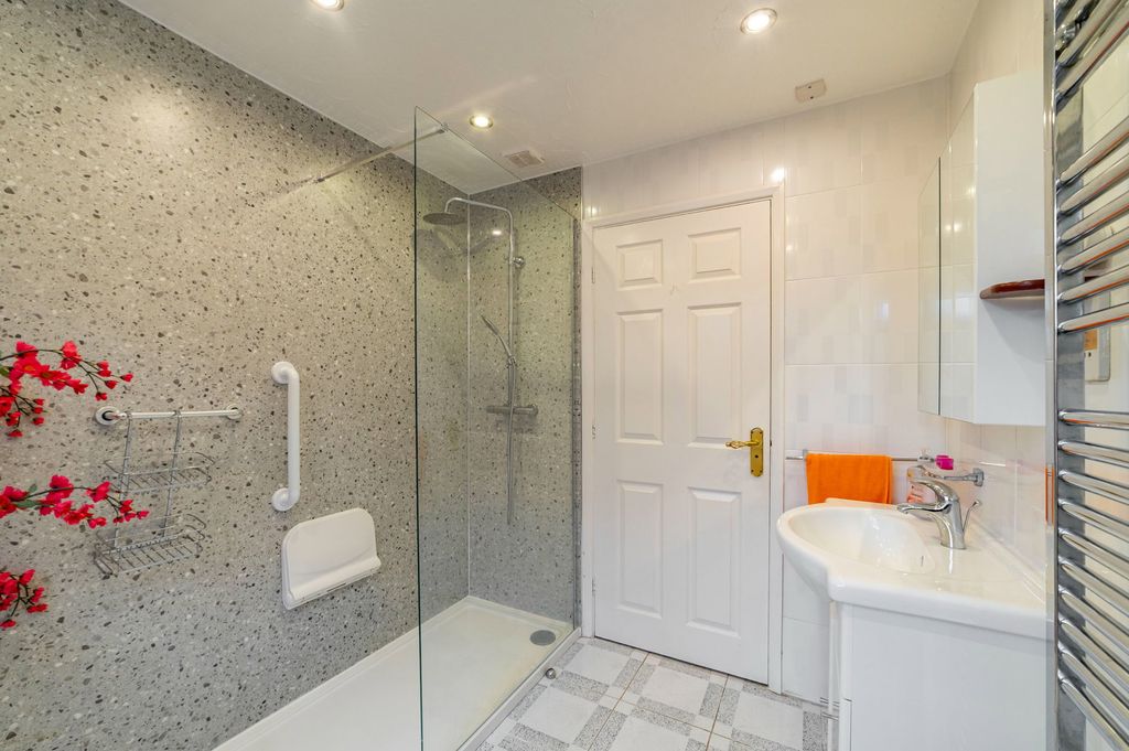 Additional image 19 of 2 bed bungalow for saleDevonshire Close, Heywood OL10