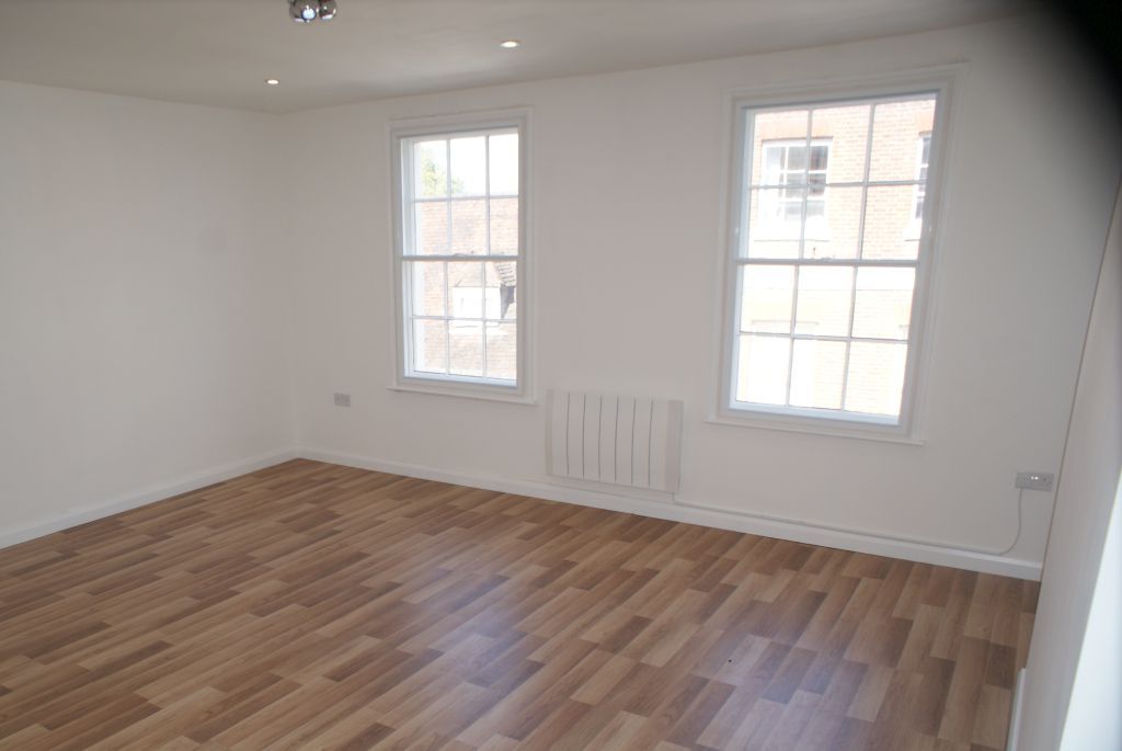 Property photo 2 of 6 Living Room