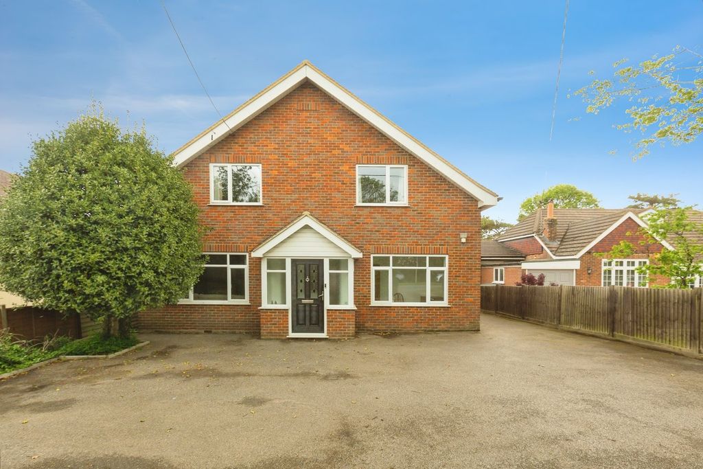 Property photo 1 of 29
