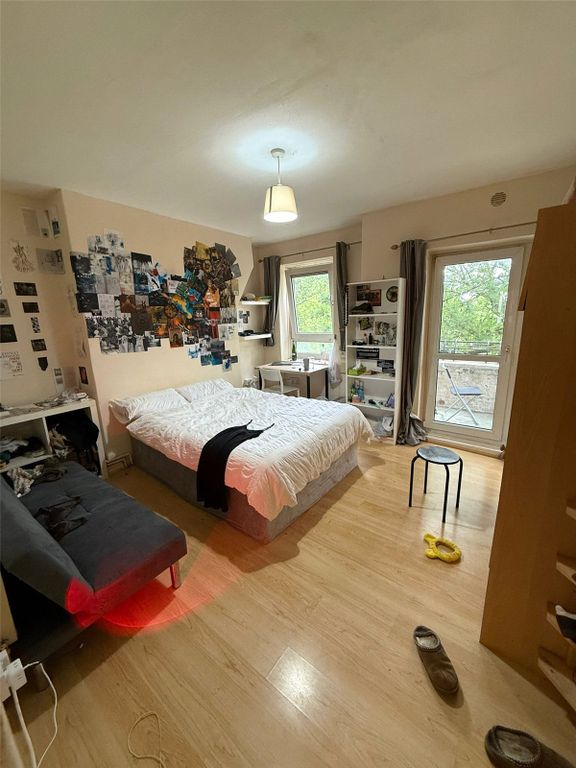 Property photo 3 of 10 Picture No. 08