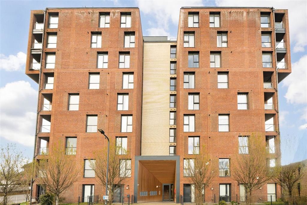 Property photo 1 of 6