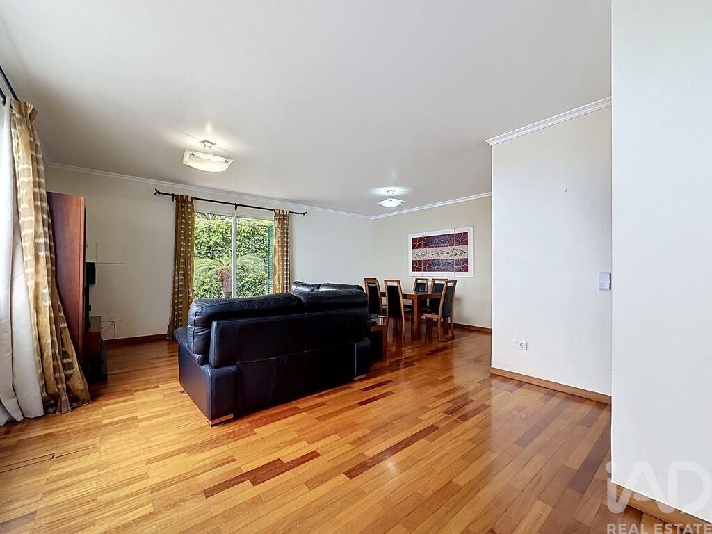 Property photo 3 of 38