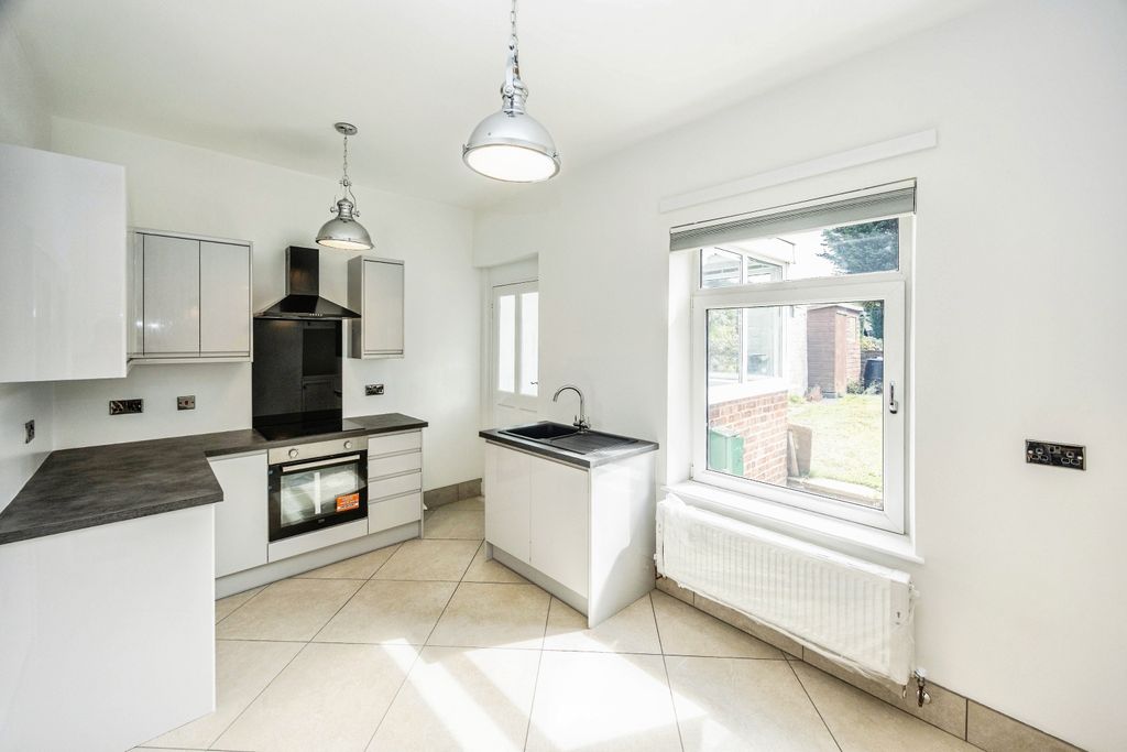 Property photo 3 of 19 Kitchen/ Diner