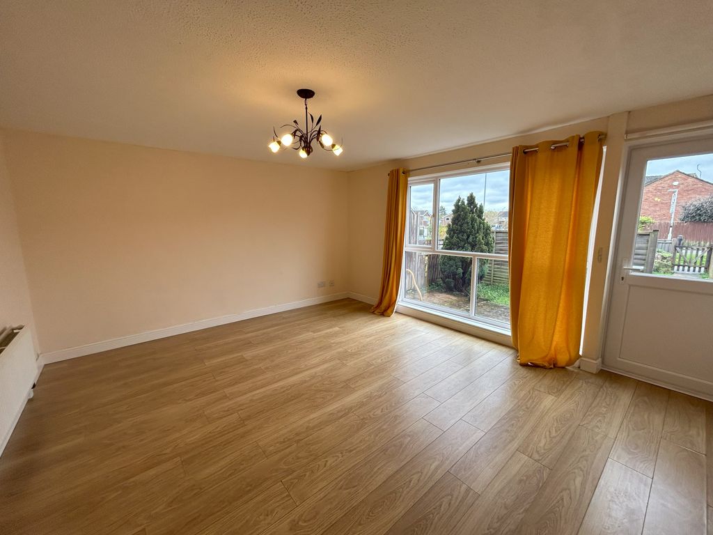 Property photo 3 of 8 Img_6548