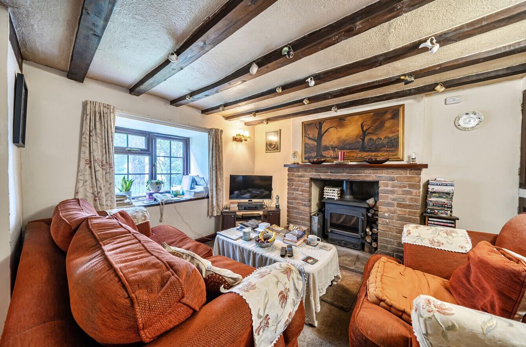 Property photo 3 of 14 Sitting Room