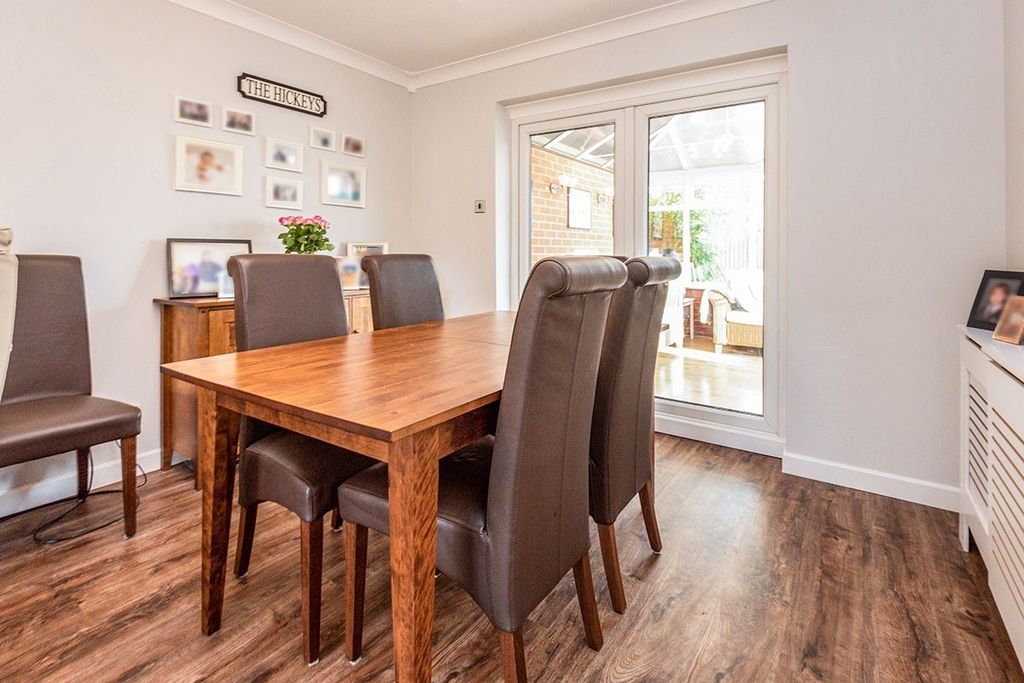 Property photo 3 of 11 Lounge/Dining Room