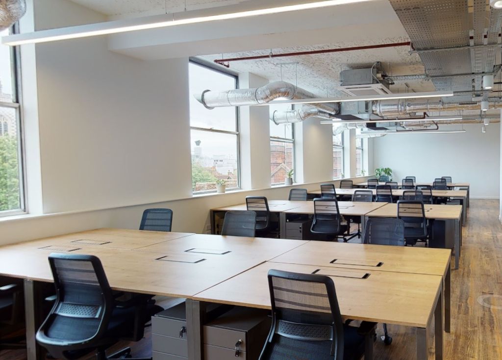 Property photo 1 of 5