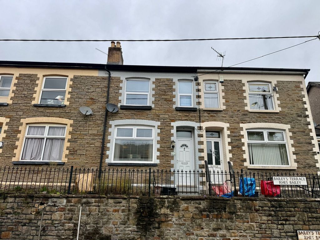 Property photo 1 of 38