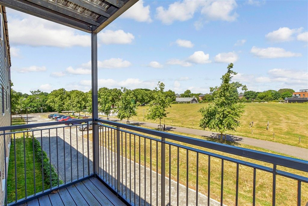 Property photo 2 of 9 Balcony / Terrace