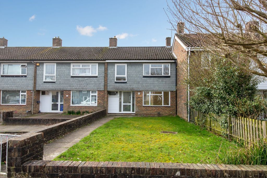 Property photo 3 of 25