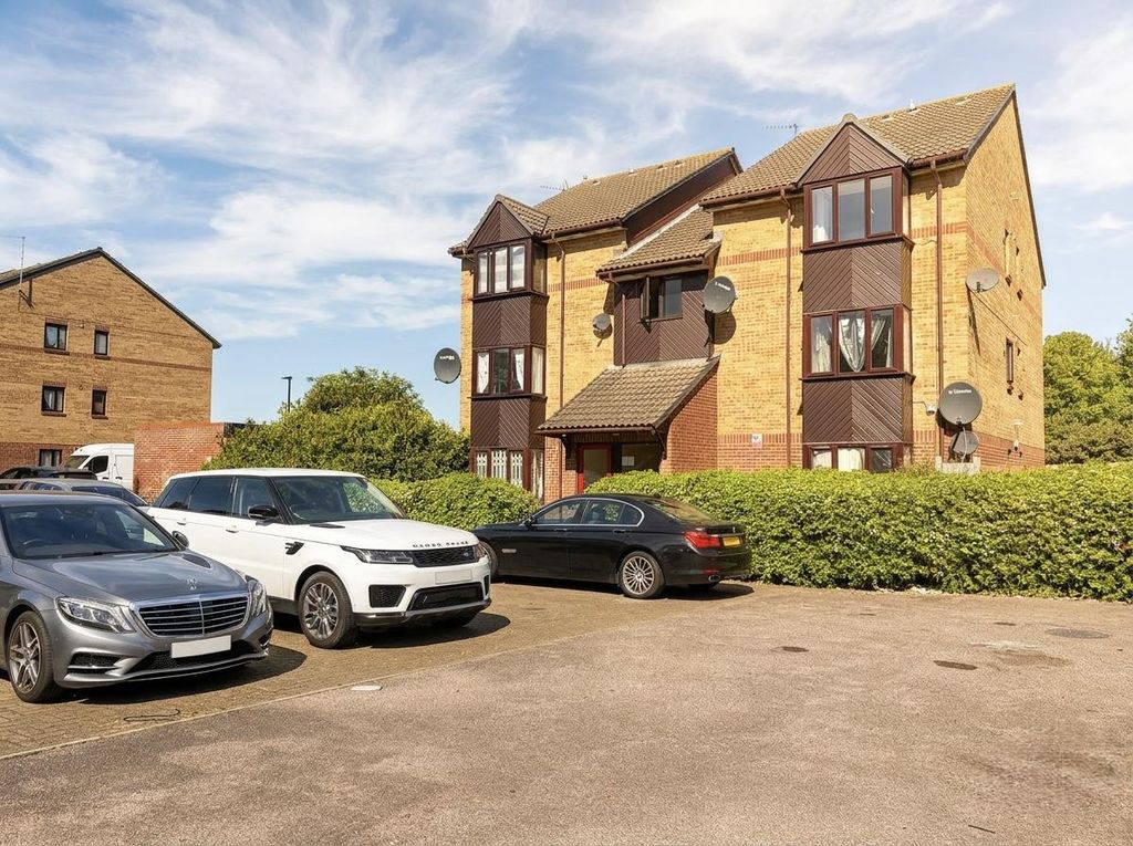 Property photo 1 of 5