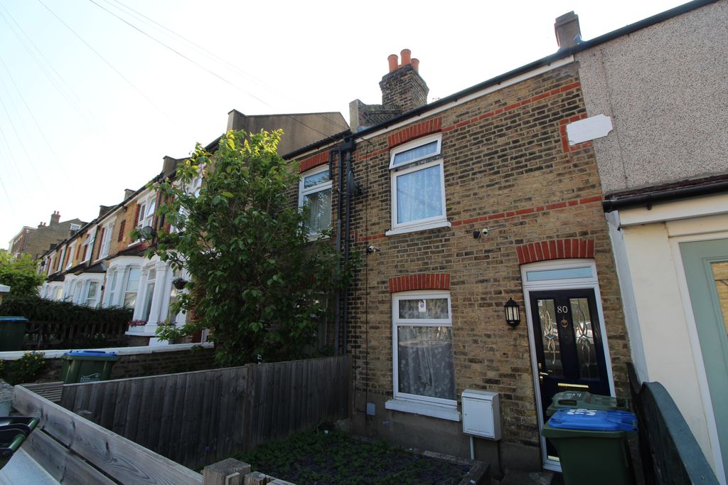 Property photo 1 of 1