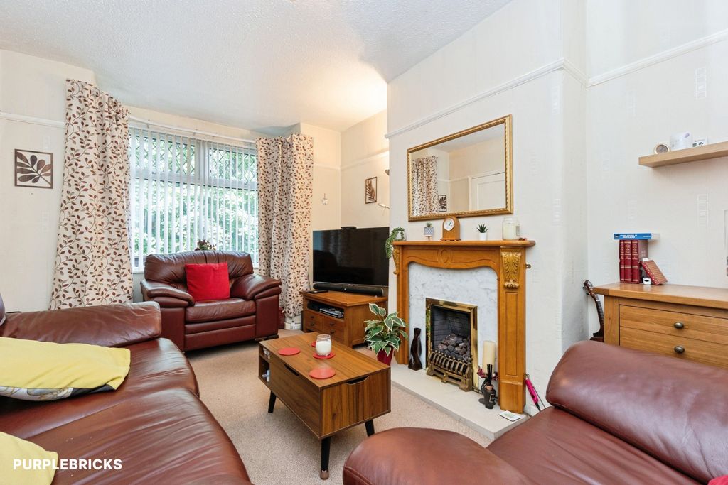 Property photo 3 of 31