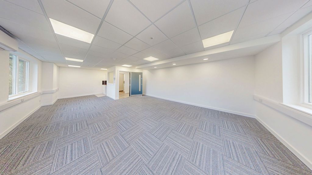 Property photo 2 of 6 Photo 8