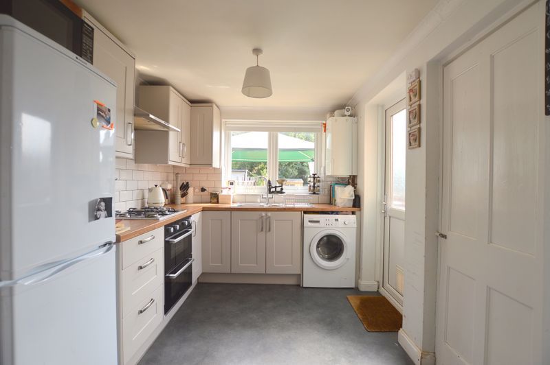 Property photo 2 of 11 Photo 7