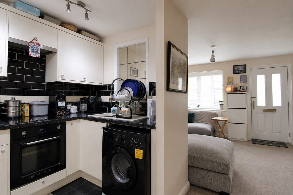 Property photo 2 of 13