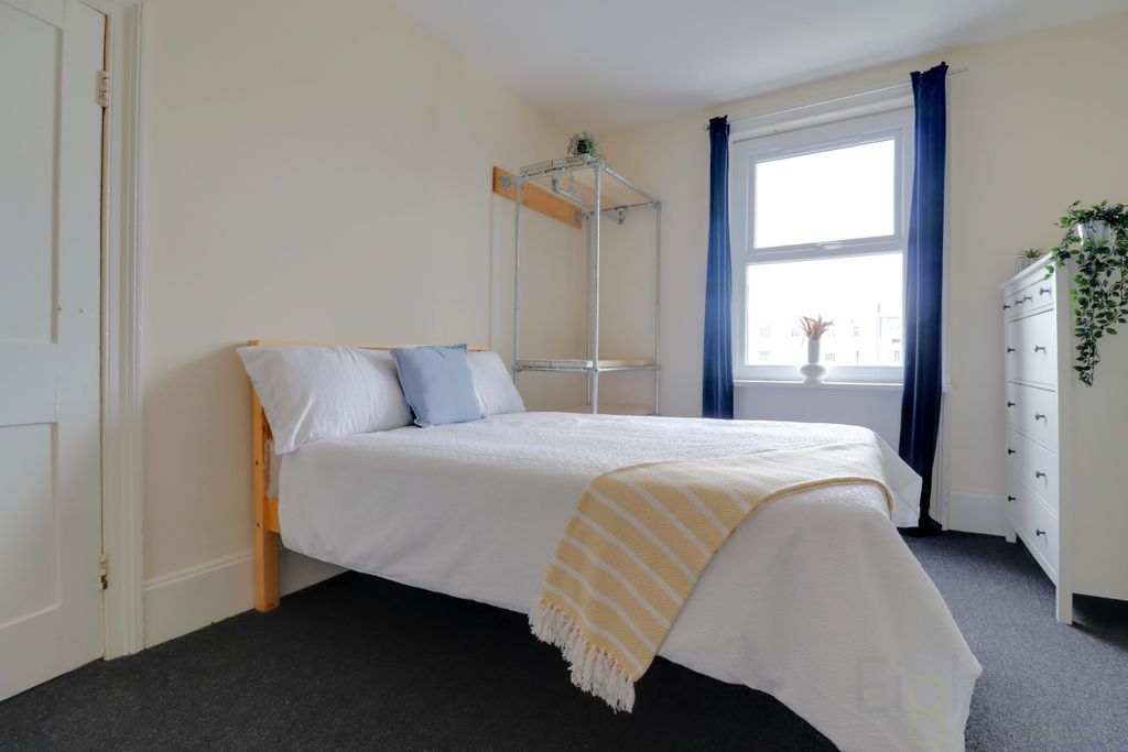 Property photo 1 of 10 Img_1149-Img_1151