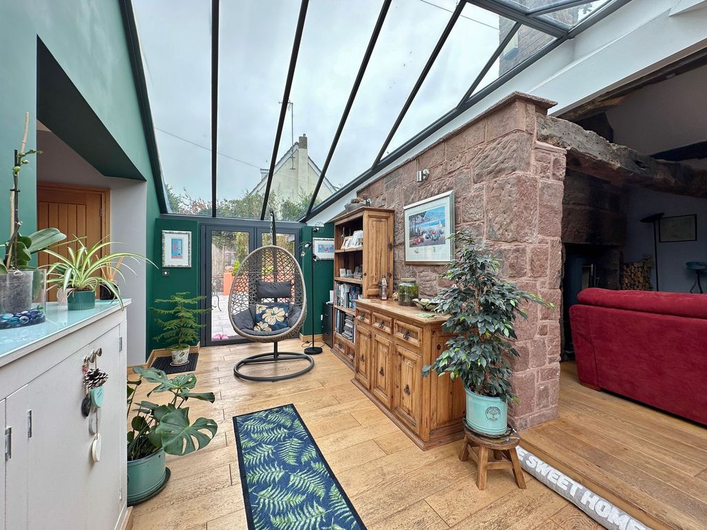 Property photo 3 of 30 Photo 5