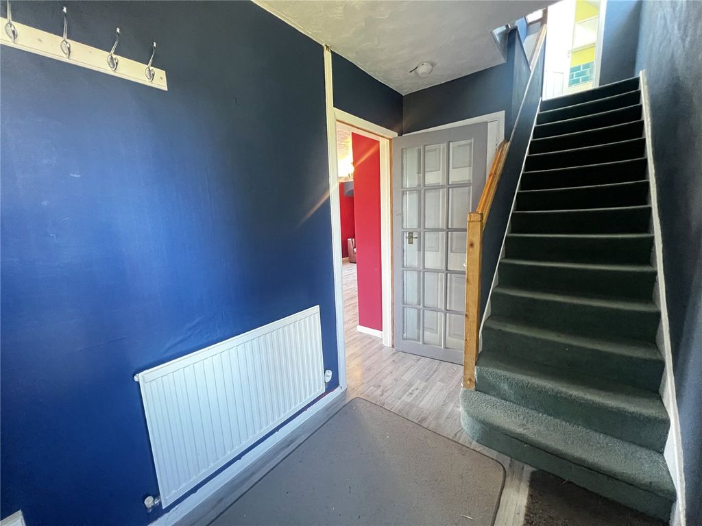 Property photo 2 of 14 Picture No. 24