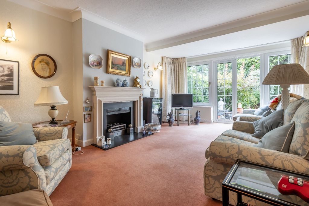 Property photo 3 of 23 4281214