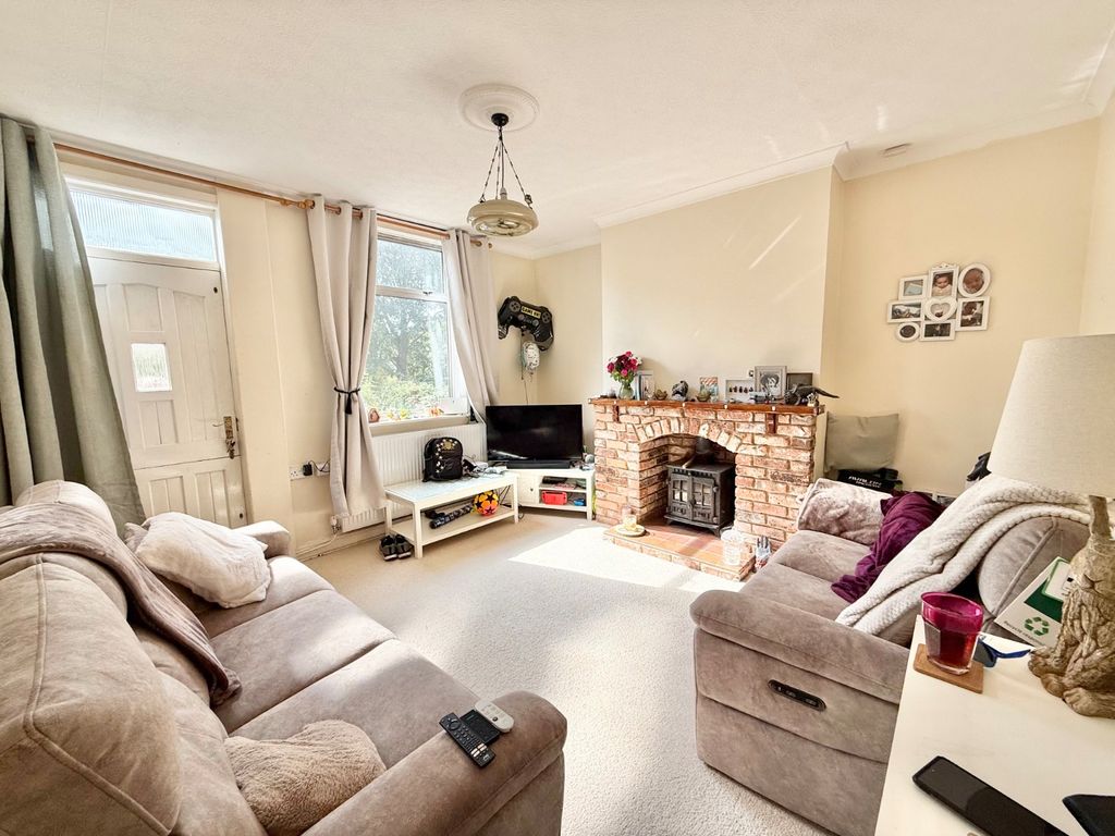 Property photo 2 of 20 Picture No. 37
