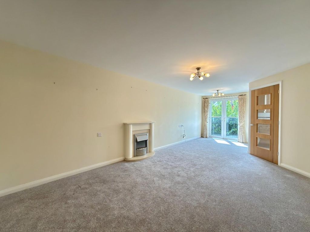 Property photo 3 of 39