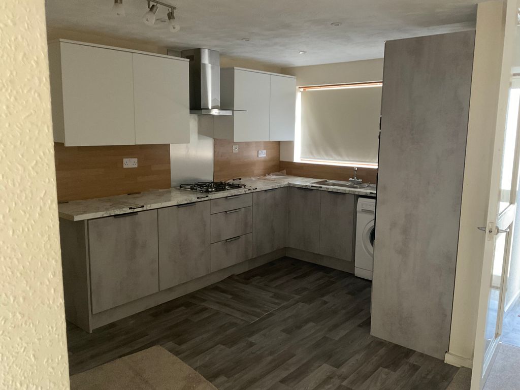 Property photo 1 of 1 Kitchen Area