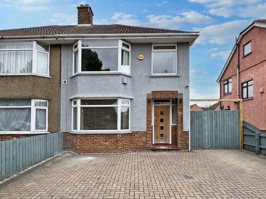 Property photo 1 of 30