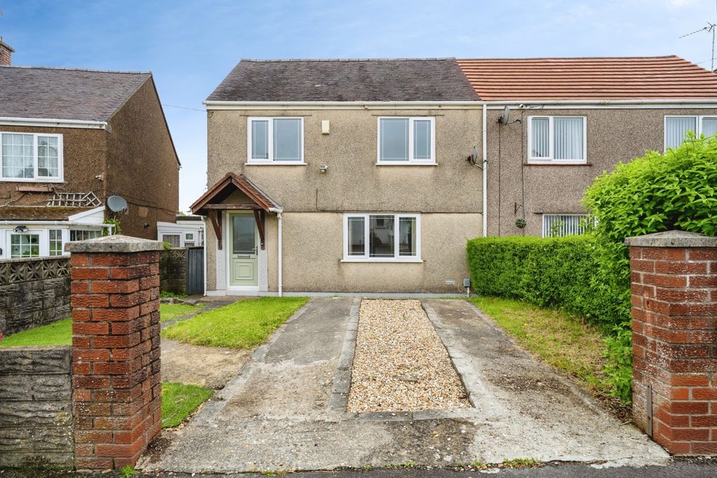 Property photo 1 of 18 Pbox-Img.Jpg
