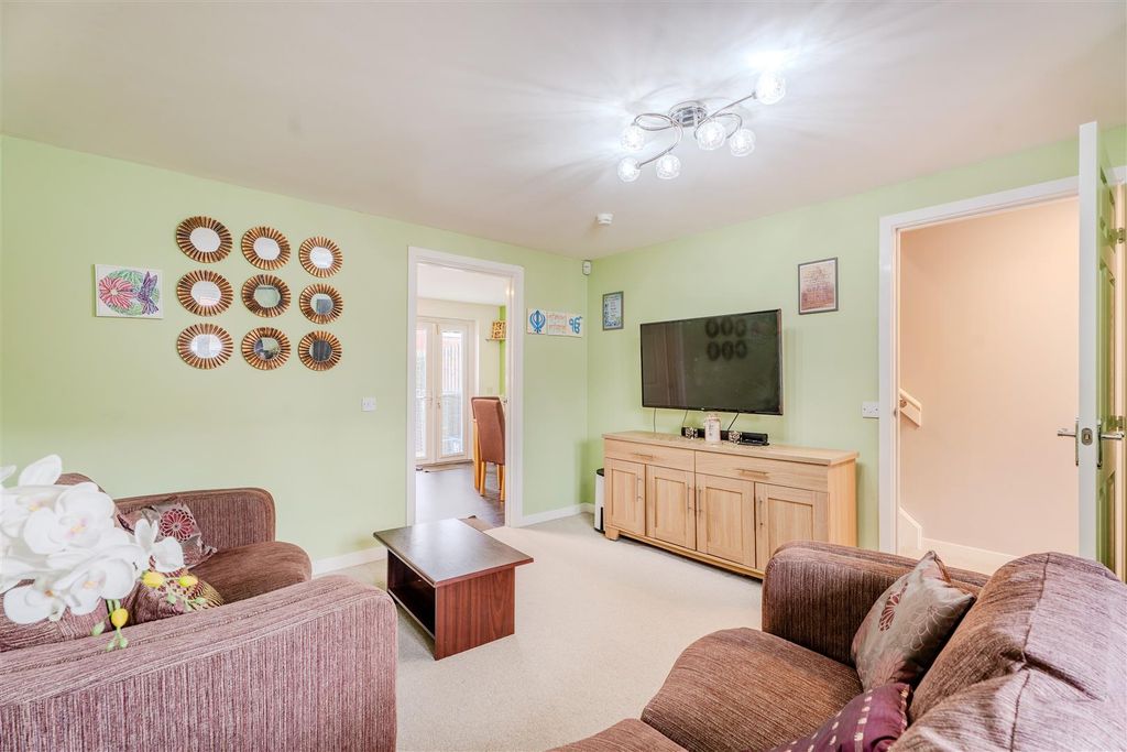 Property photo 3 of 23 41Torwood-4.Jpg
