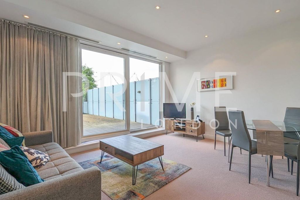 Property photo 2 of 11 Cente2 (6).Jpg