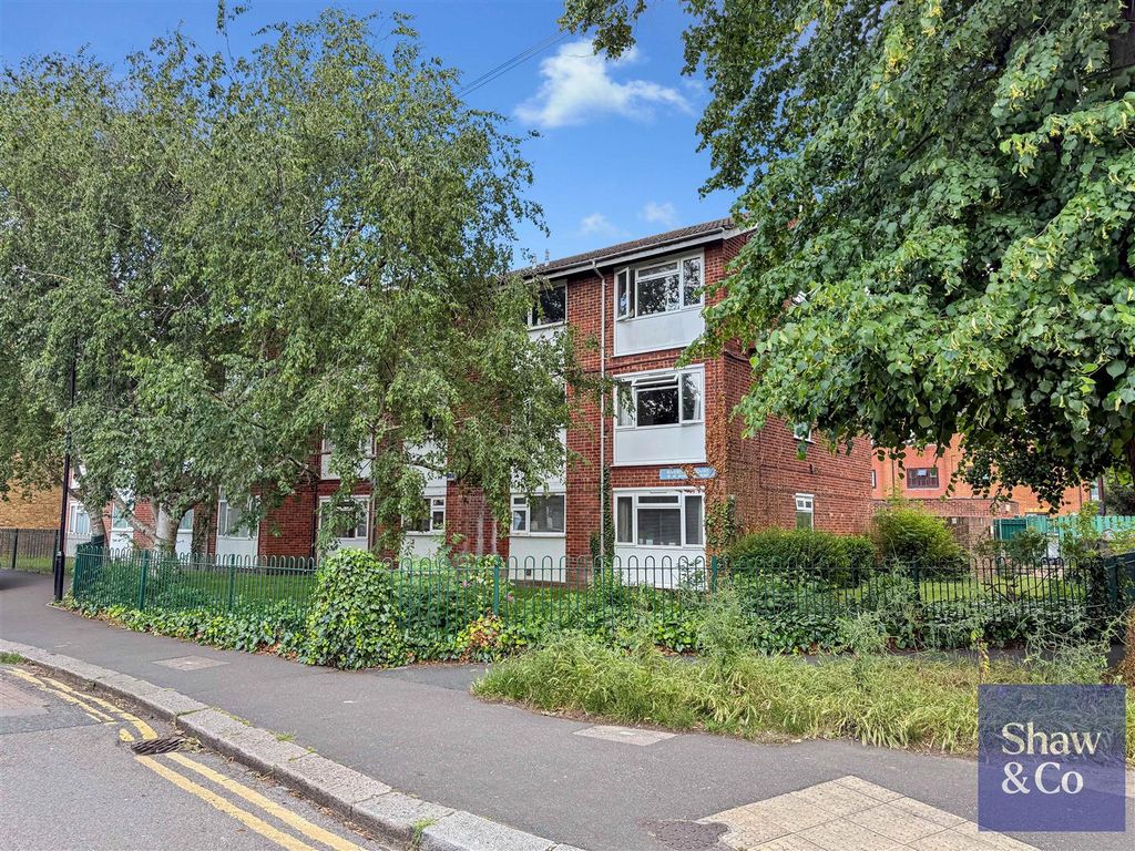 Property photo 1 of 11 Img_0492.Jpg