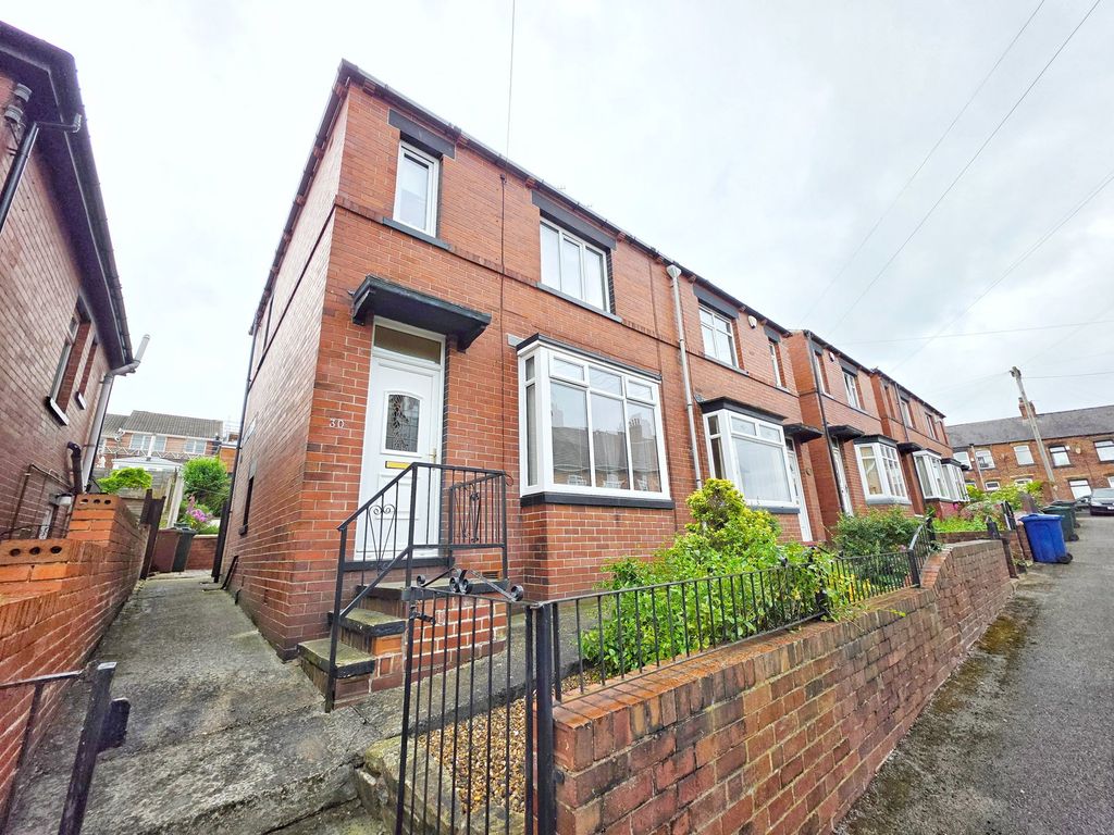 Property photo 1 of 16