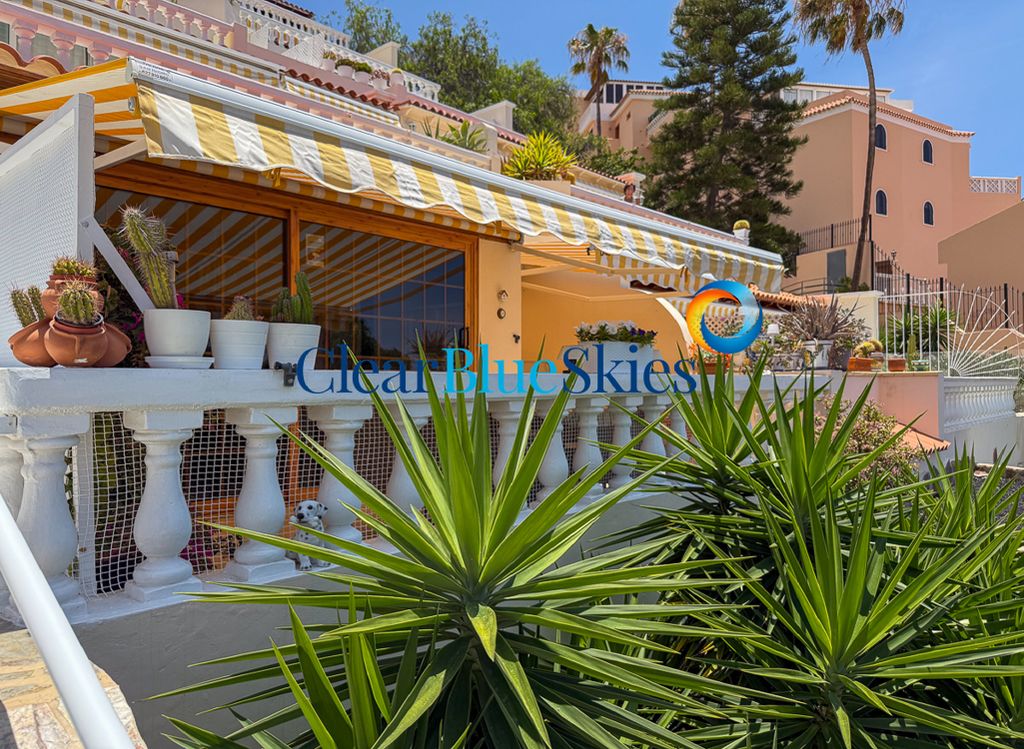 Property photo 2 of 24