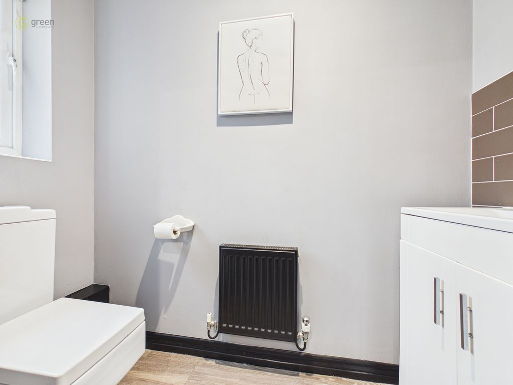 Property photo 3 of 21 Cam04914G0Pr0352Still006