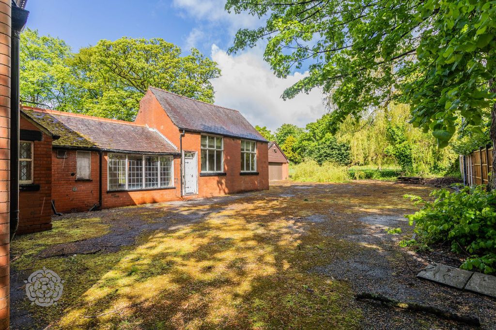 Additional image 31 of 5 bed detached house for saleChorley New Road, Bolton BL1
