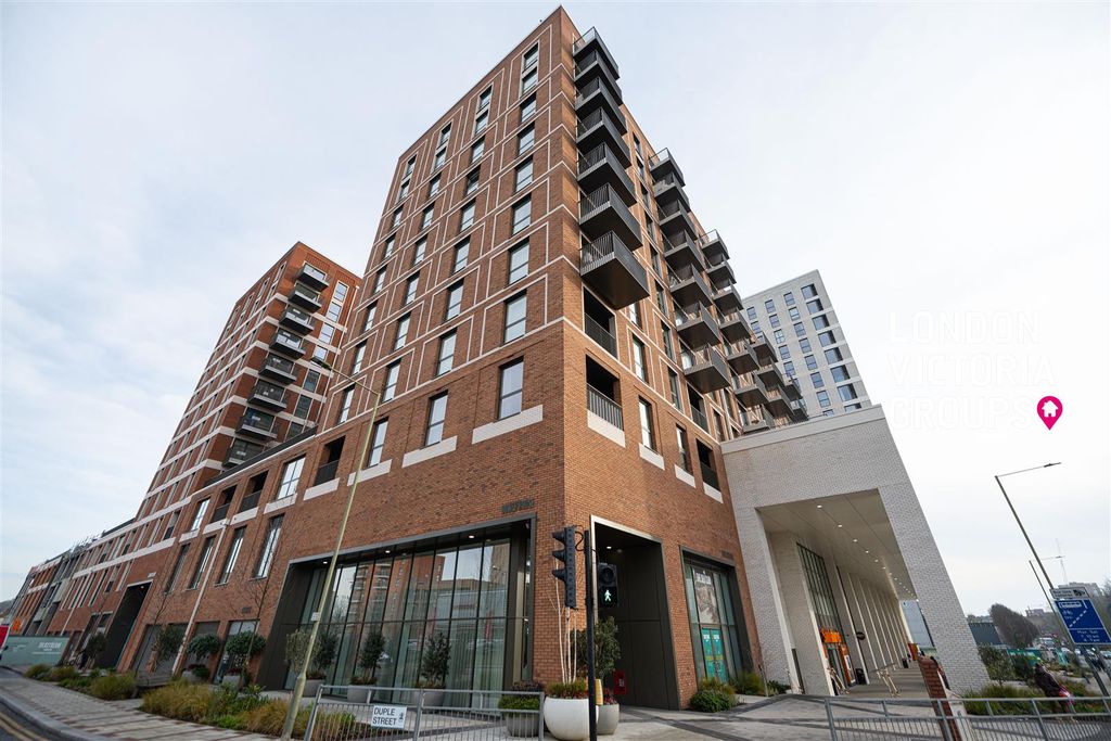 Property photo 1 of 14 1-4733.Jpg