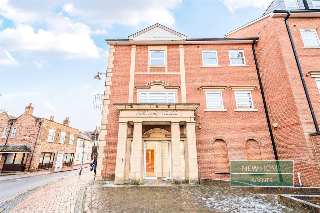 Property photo 2 of 19 Picture No. 14