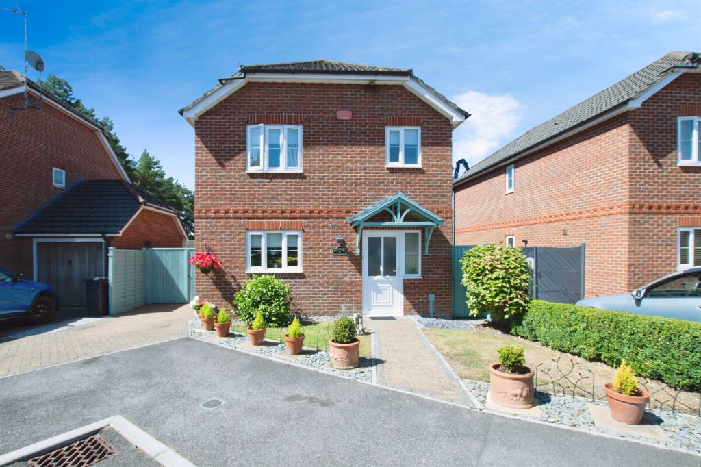 Property photo 3 of 27